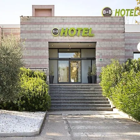 B&B Hotel Faenza Otel 3*