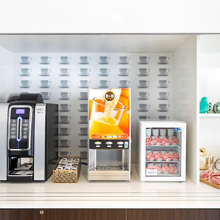 B&B ホテル ファエンツァ ホテル