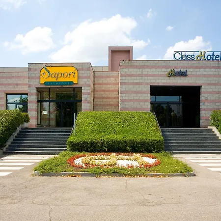 B&B Hotel Faenza Otel Faenza