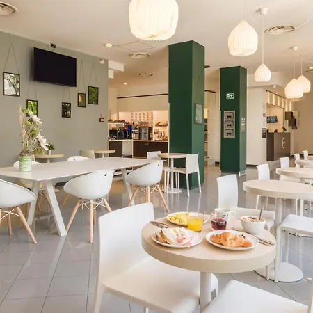 B&B Hotel Faenza 3*