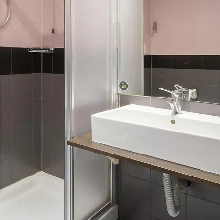 Otel B&B Hotel Faenza Faenza