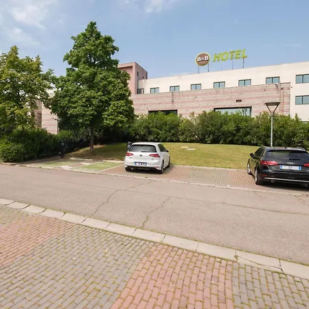 B&B Hotel Faenza Otel
