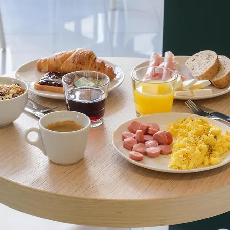 ホテル B&B ホテル ファエンツァ 3*