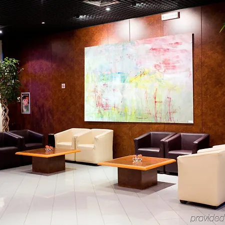Otel B&B Hotel Faenza Faenza
