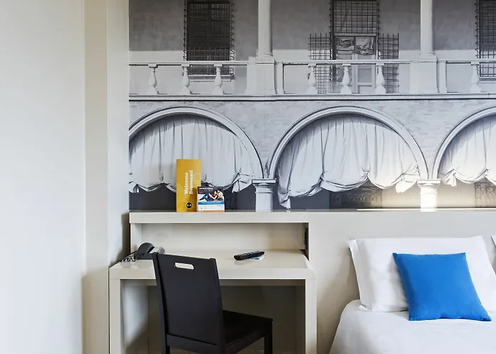 Otel B&B Hotel Faenza Faenza
