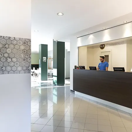 Hotel B&B Hotel Faenza Faenza