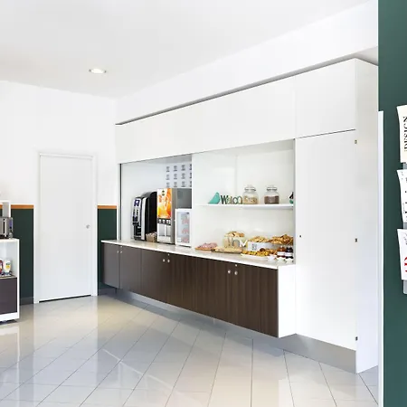 Hotel B&B Hotel Faenza 3*