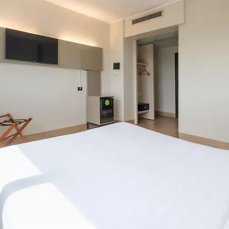 Hotel B&B Hotel Faenza