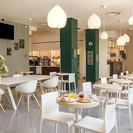 מלון B&B Hotel Faenza פאנצה