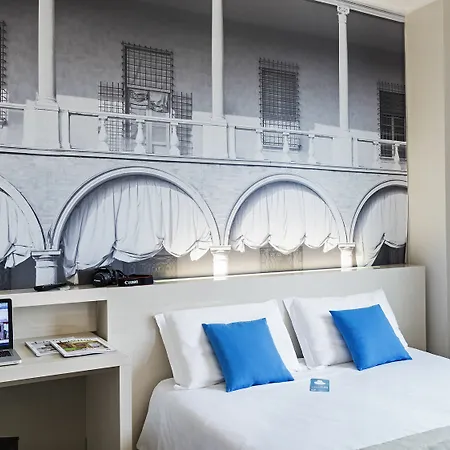 B&B Hotel Faenza מלון 3*