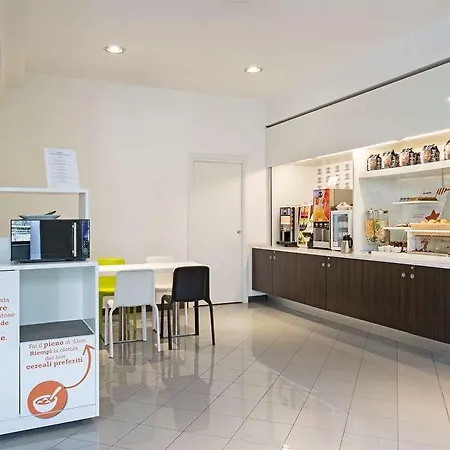 B&B Hotel Faenza מלון 3*