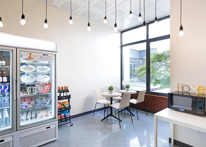 فندق مبيت وإفطار فاينزا 3* فينْتْسا