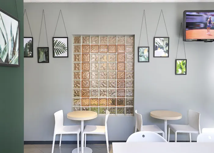 Szálloda B&B Hotel Faenza 3*